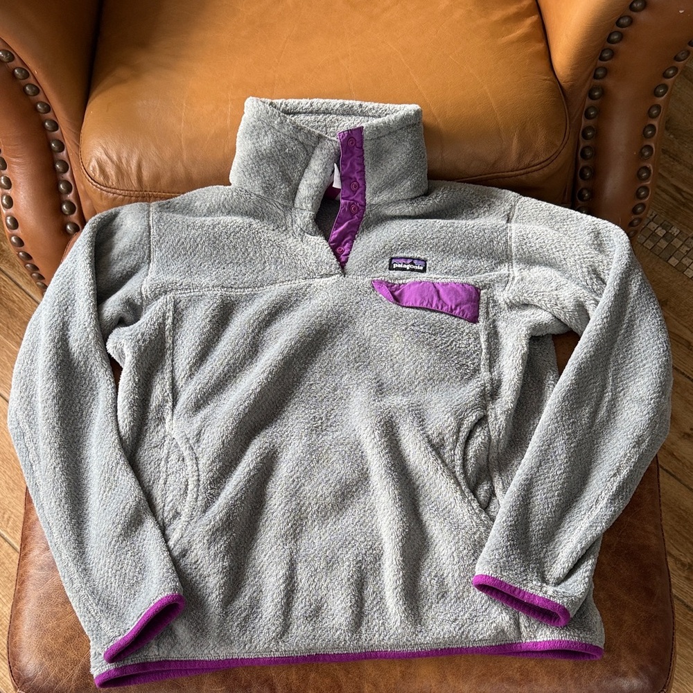 Patagonia Womens Re-Tool Snap-T Pullover Medium Tailored Grey Nickel Ikat Purple